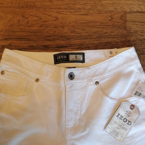 IZOD White Just Right Crop Slimming Panel New 4 - Picture 5 of 8
